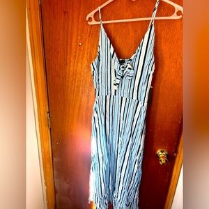 Navy/Light Blue/White XL in juniors Faded Rose dress